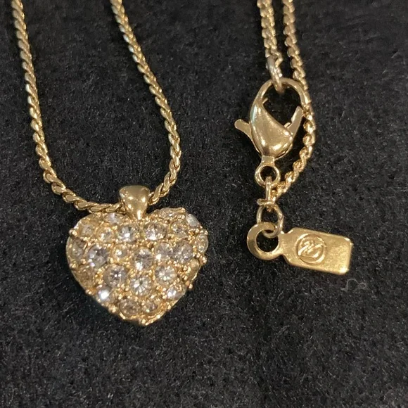 Swarovski Crystal Goldtone HEART Pendant 16 in Necklace - Picture 3 of 14